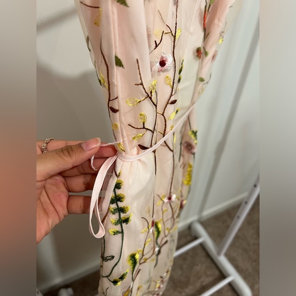 Sam Edelman Floral Prom wedding guest Women’s 12 Embroidered cami Midi Dress - Picture 7 of 10